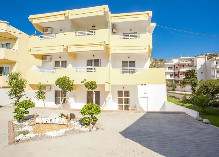 公寓式酒店 马罗拉公寓酒店 法里拉基