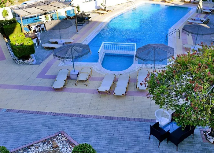 马罗拉公寓酒店 公寓式酒店 法里拉基