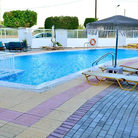 Aparthotel Maroula 4*