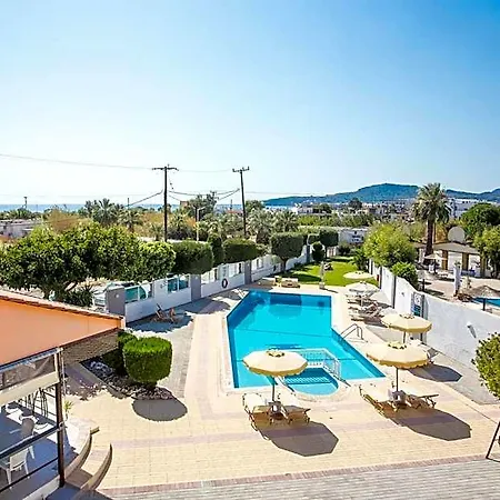 Maroula Ξενοδοχείο με διαμερίσματα 4*