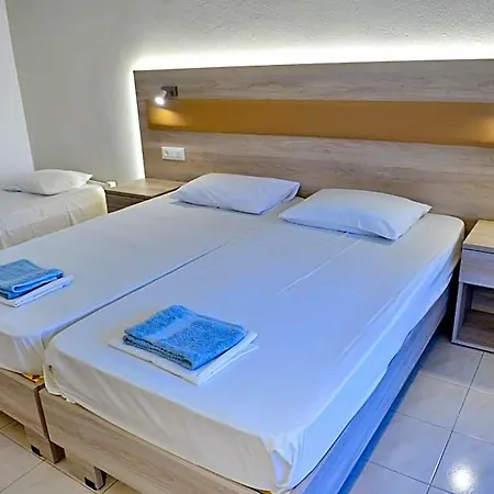 Maroula 4* Φαληράκι