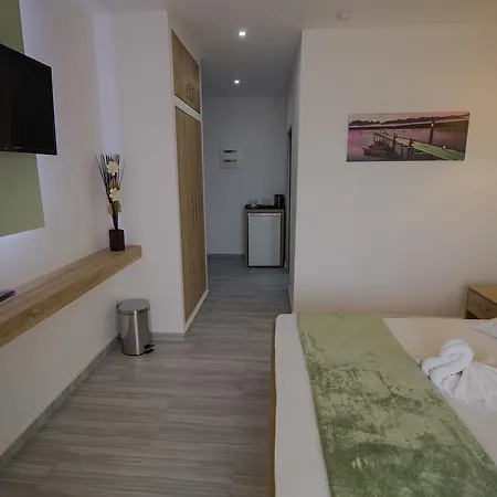 Maroula Aparthotel Faliraki