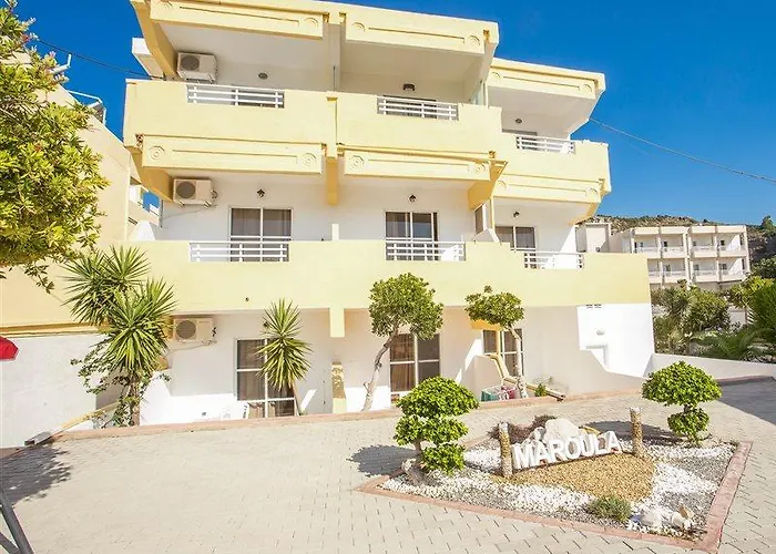 Maroula Aparthotel