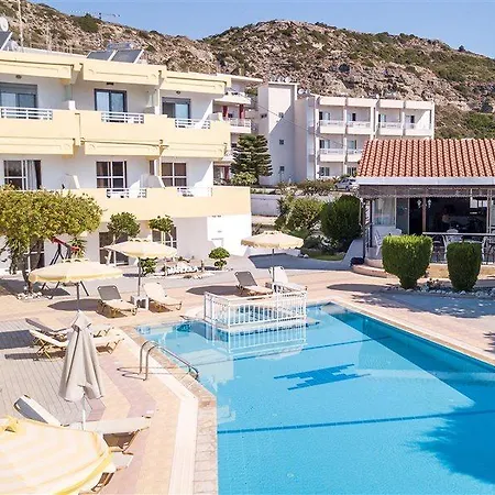 Maroula Aparthotel