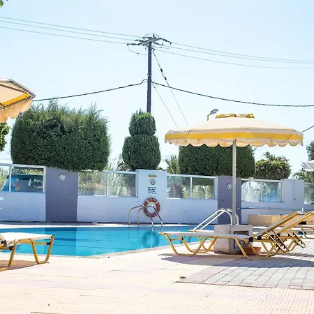 Aparthotel Maroula 2*