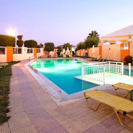 Maroula Hotel apartamentowy